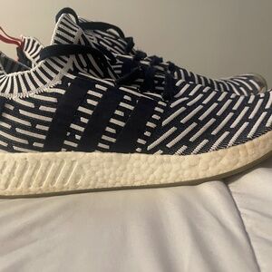 Adidas Nmd r2 primeknit